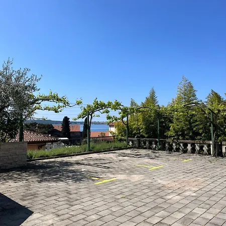 Apartment Casa Maly *
